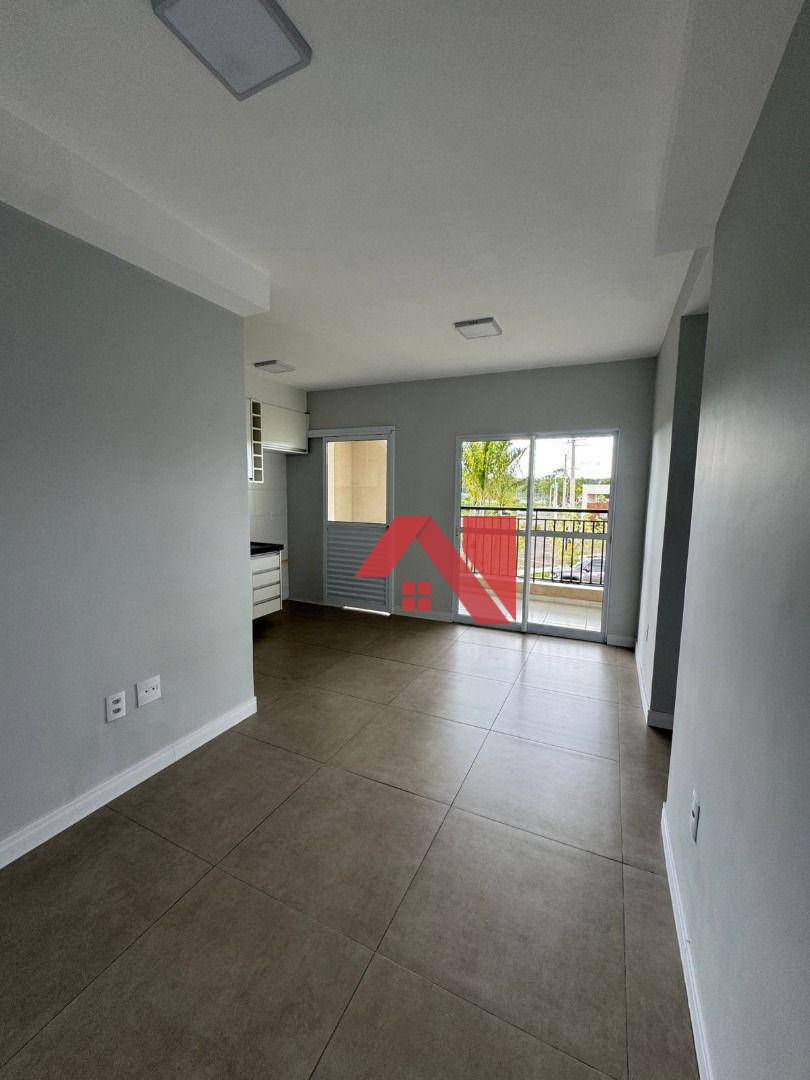 Apartamento, 2 quartos, 58 m² - Foto 2