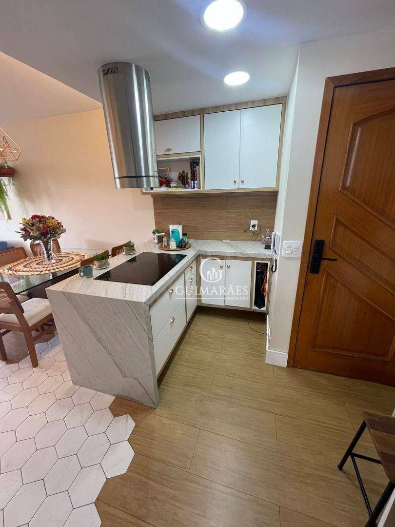 Apartamento à venda com 2 quartos, 86m² - Foto 4