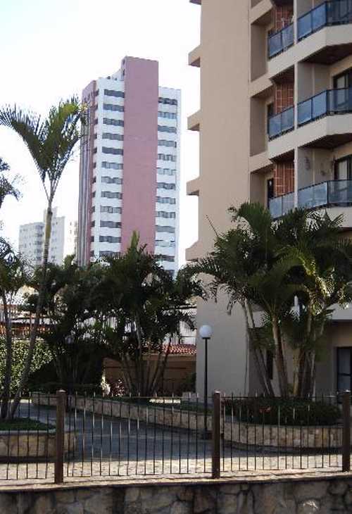 Apartamento à venda com 3 quartos, 169m² - Foto 6