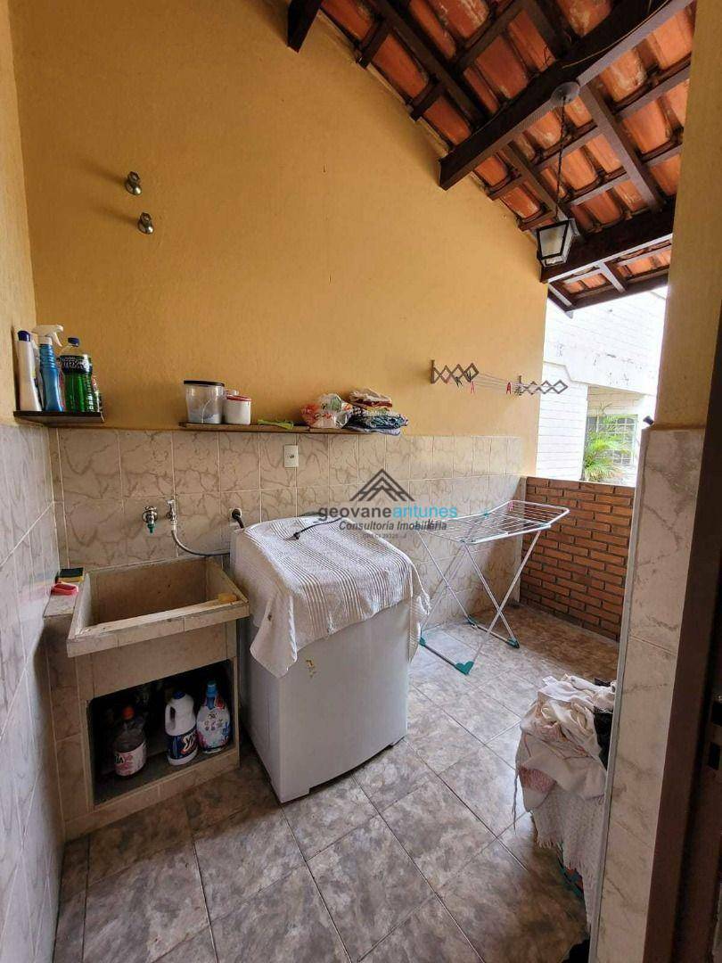 Sobrado à venda com 4 quartos, 253m² - Foto 26