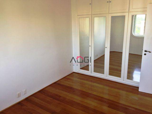 Apartamento à venda com 3 quartos, 210m² - Foto 25