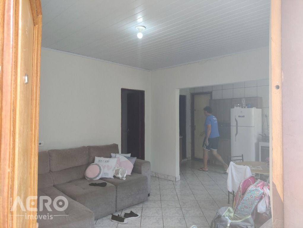 Casa à venda com 7 quartos, 390m² - Foto 30