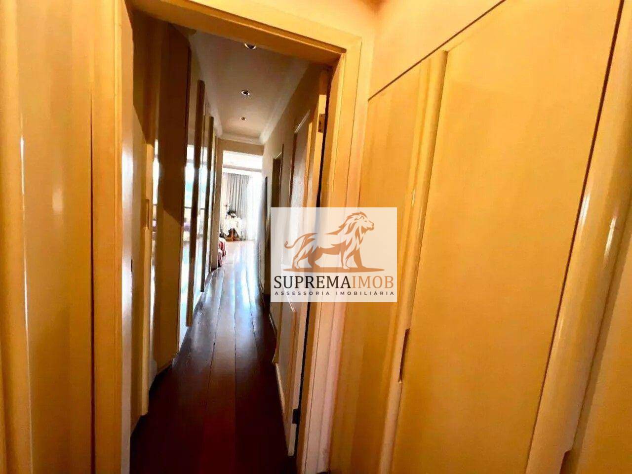 Apartamento à venda com 3 quartos, 220m² - Foto 9