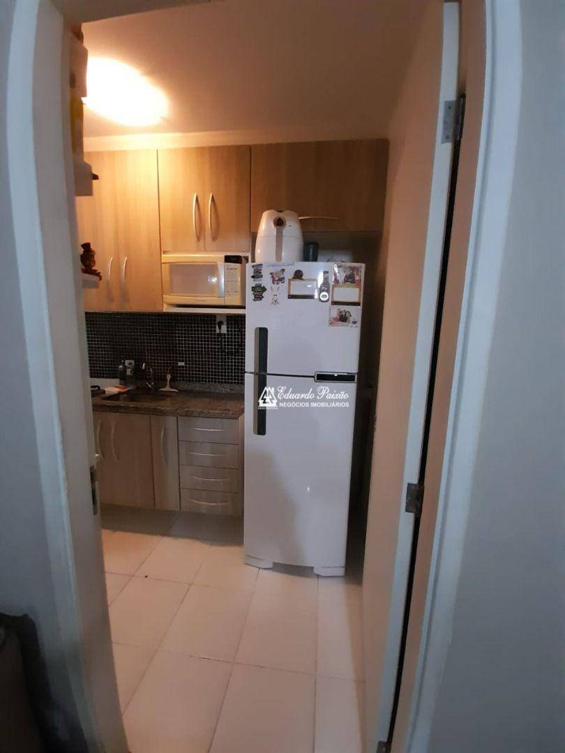 Apartamento à venda com 2 quartos, 52m² - Foto 5