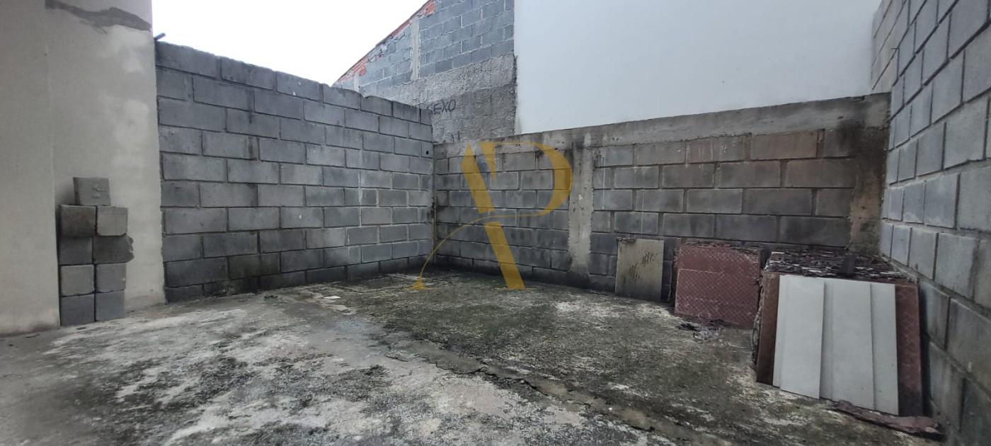 Casa à venda com 2 quartos, 62m² - Foto 10