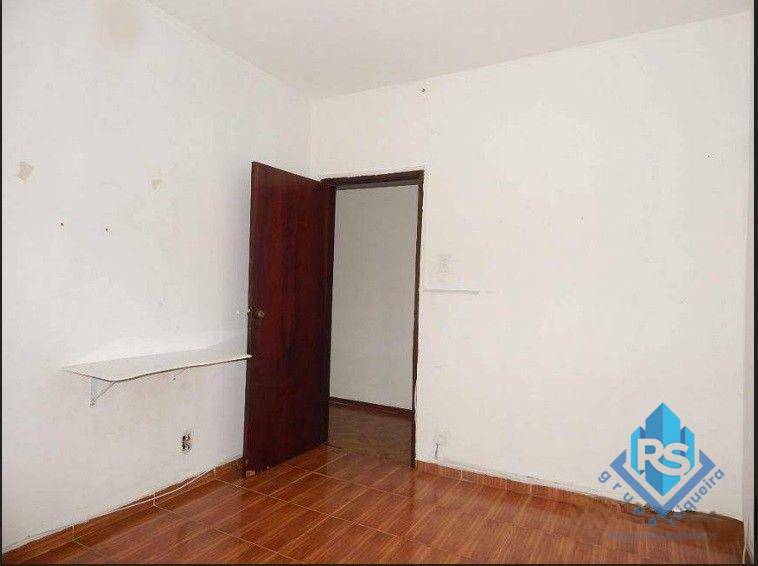 Sobrado à venda e aluguel com 3 quartos, 160m² - Foto 9