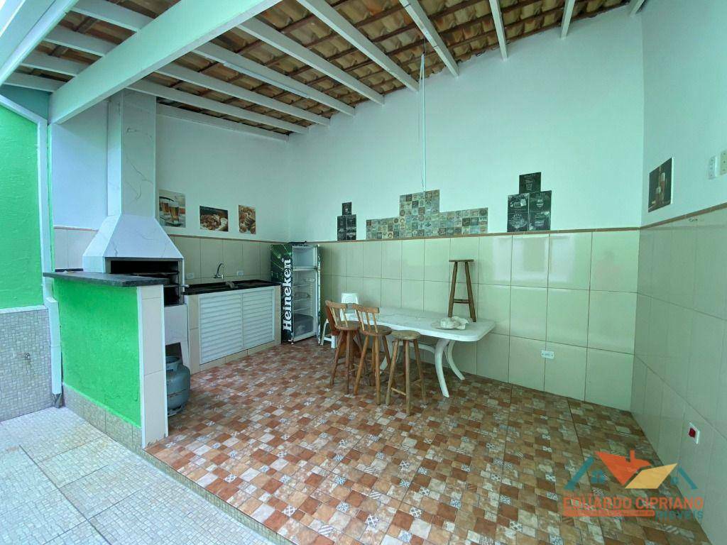 Casa à venda com 3 quartos, 130m² - Foto 6