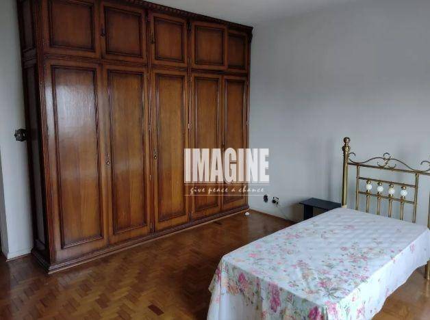 Apartamento à venda com 3 quartos, 202m² - Foto 9