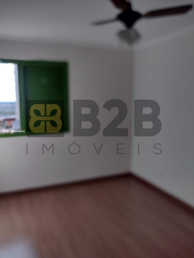 Apartamento à venda com 3 quartos, 128m² - Foto 26