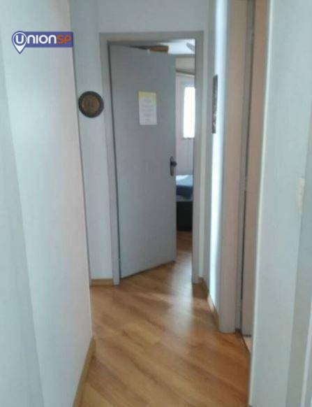 Apartamento à venda com 2 quartos, 66m² - Foto 4