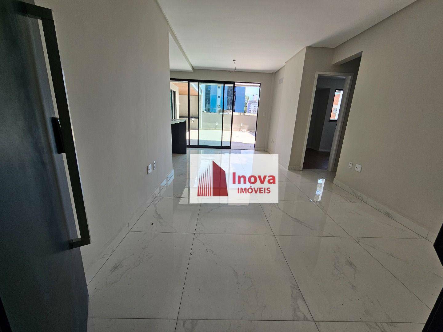 Apartamento à venda com 2 quartos, 170m² - Foto 4