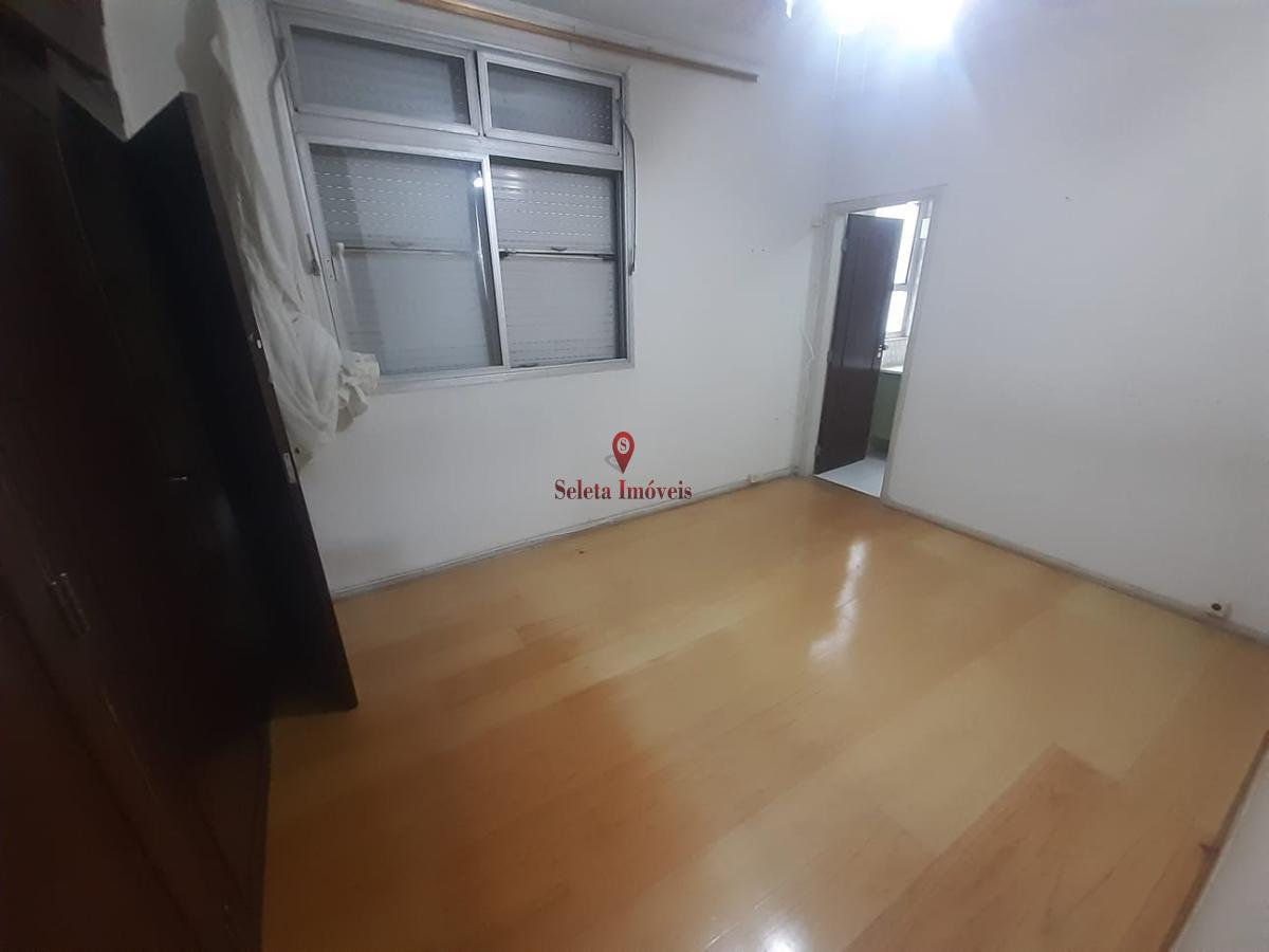 Apartamento à venda com 3 quartos, 170m² - Foto 12