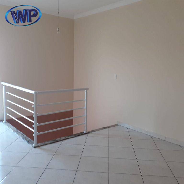 Sobrado à venda com 3 quartos, 180m² - Foto 9