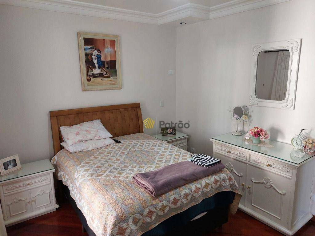 Apartamento à venda com 3 quartos, 150m² - Foto 33