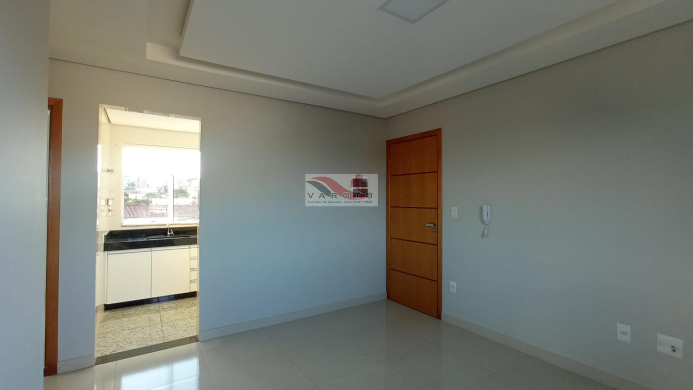 Apartamento à venda com 2 quartos, 60m² - Foto 12