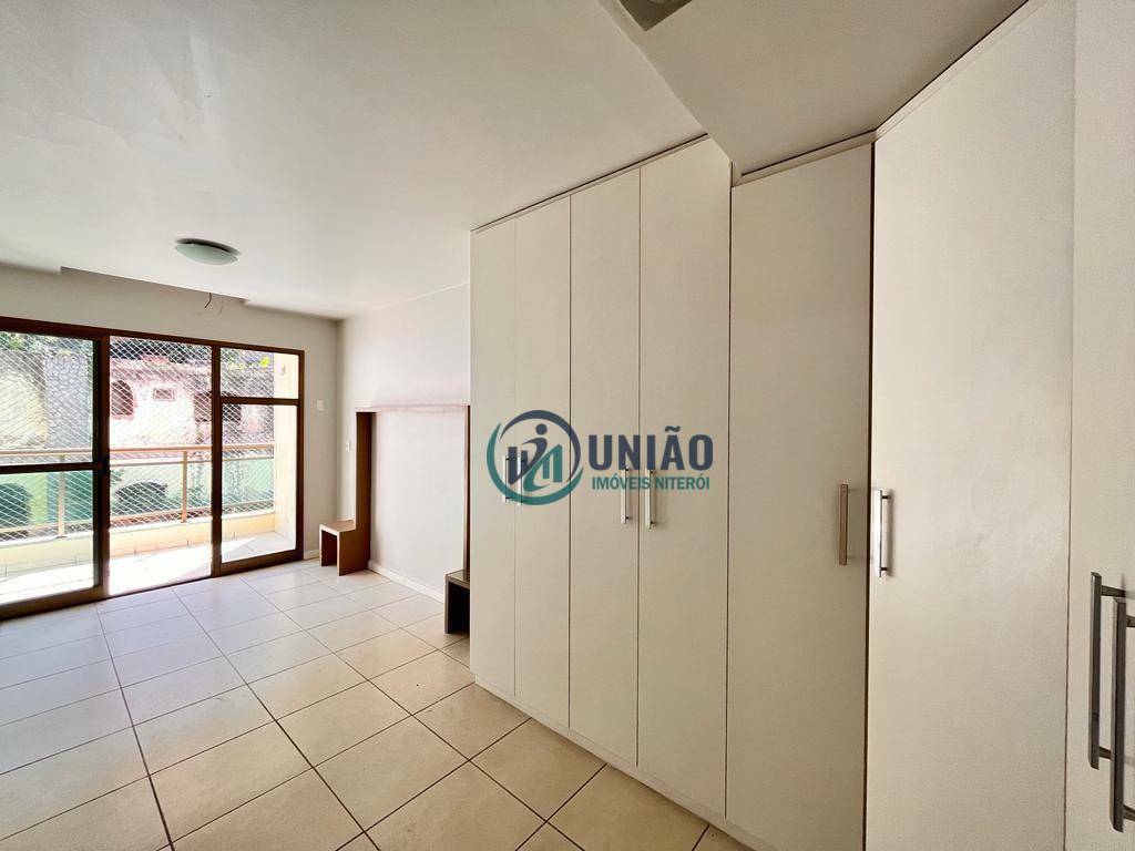 Apartamento à venda com 2 quartos, 83m² - Foto 1