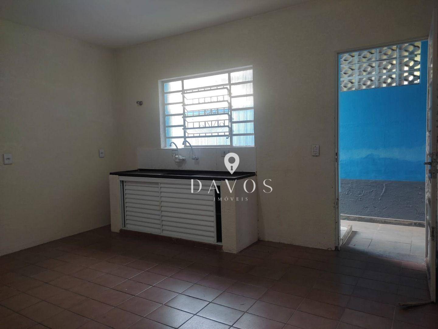 Casa à venda com 3 quartos, 116m² - Foto 4