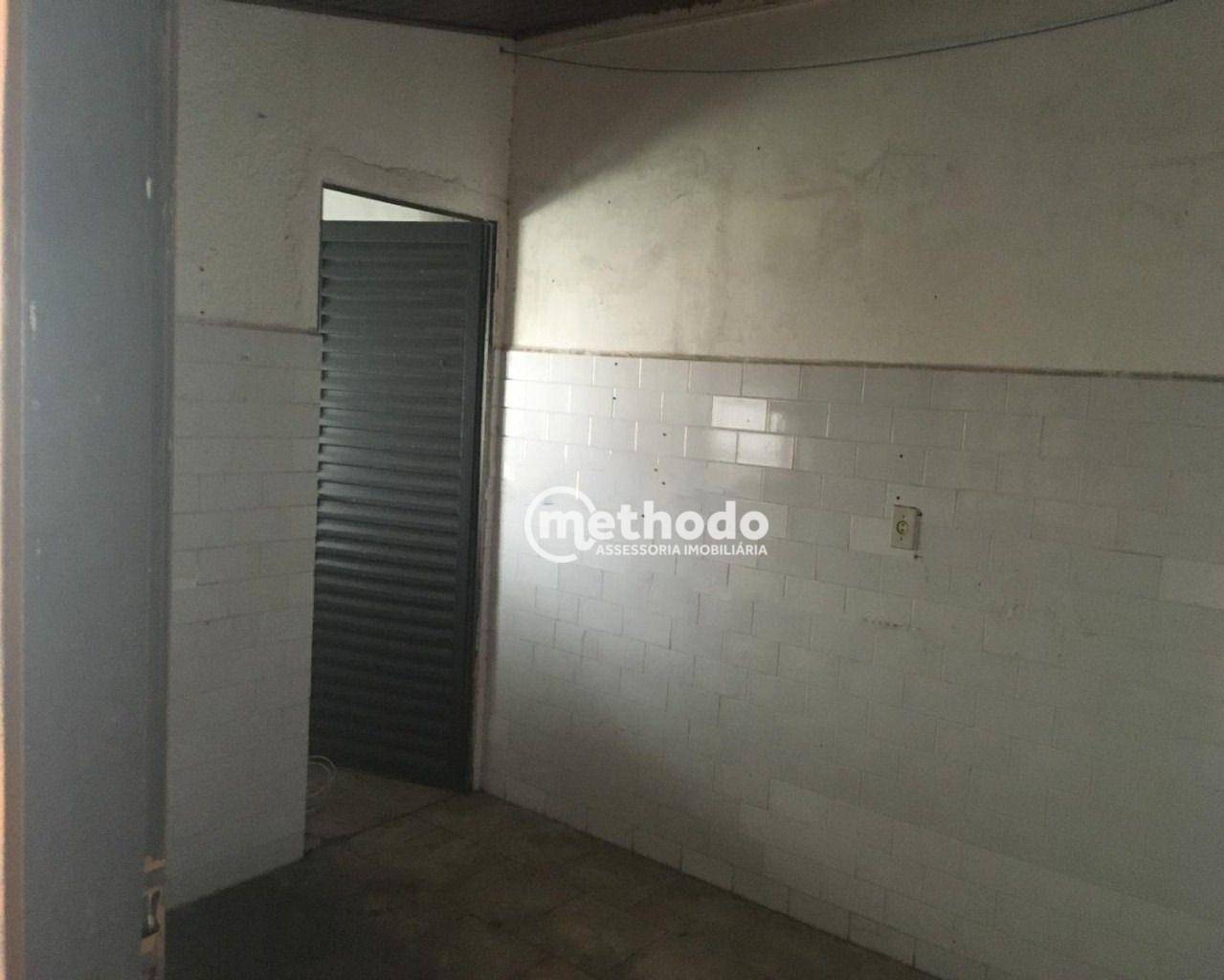 Casa à venda com 3 quartos, 200m² - Foto 11