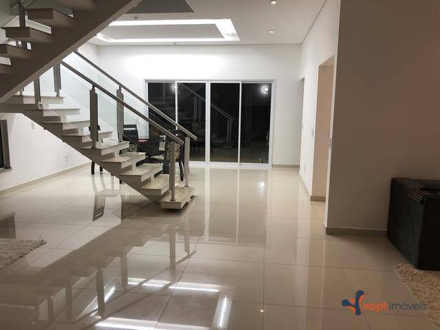 Sobrado à venda com 3 quartos, 233m² - Foto 4