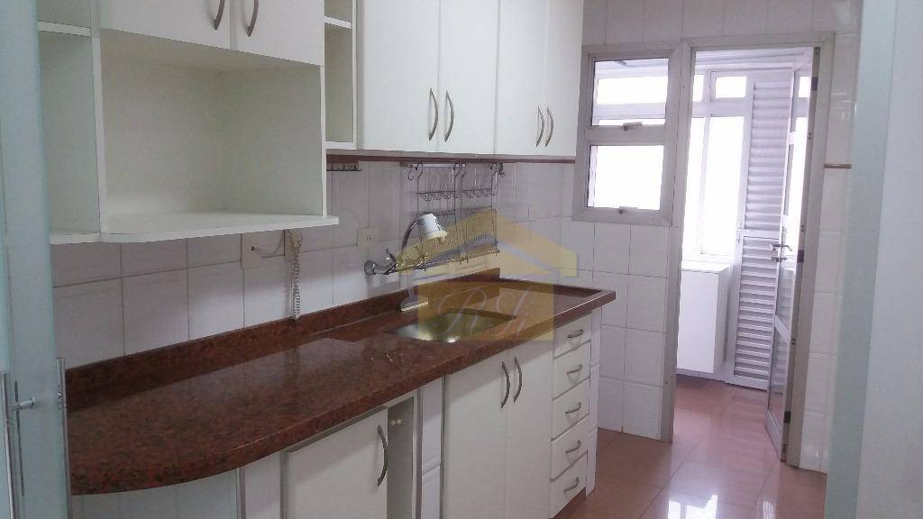 Apartamento à venda com 3 quartos, 90m² - Foto 5