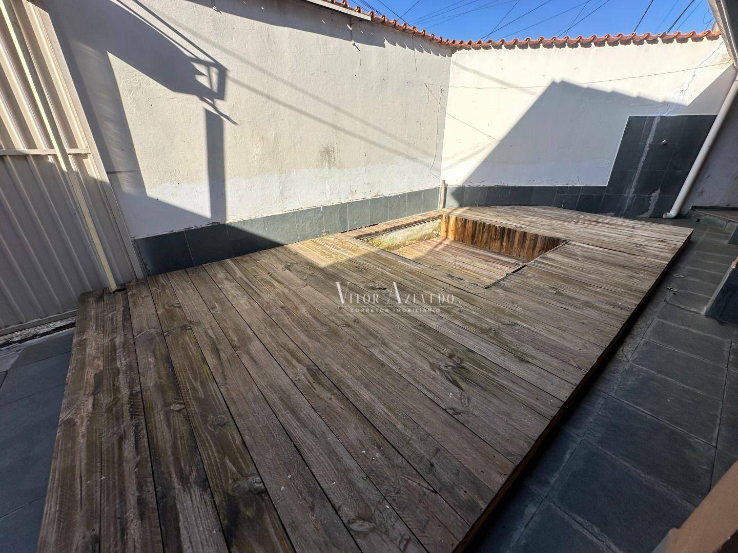 Casa à venda com 3 quartos, 168m² - Foto 3