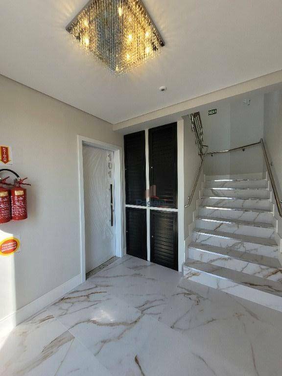 Apartamento à venda com 3 quartos, 91m² - Foto 13