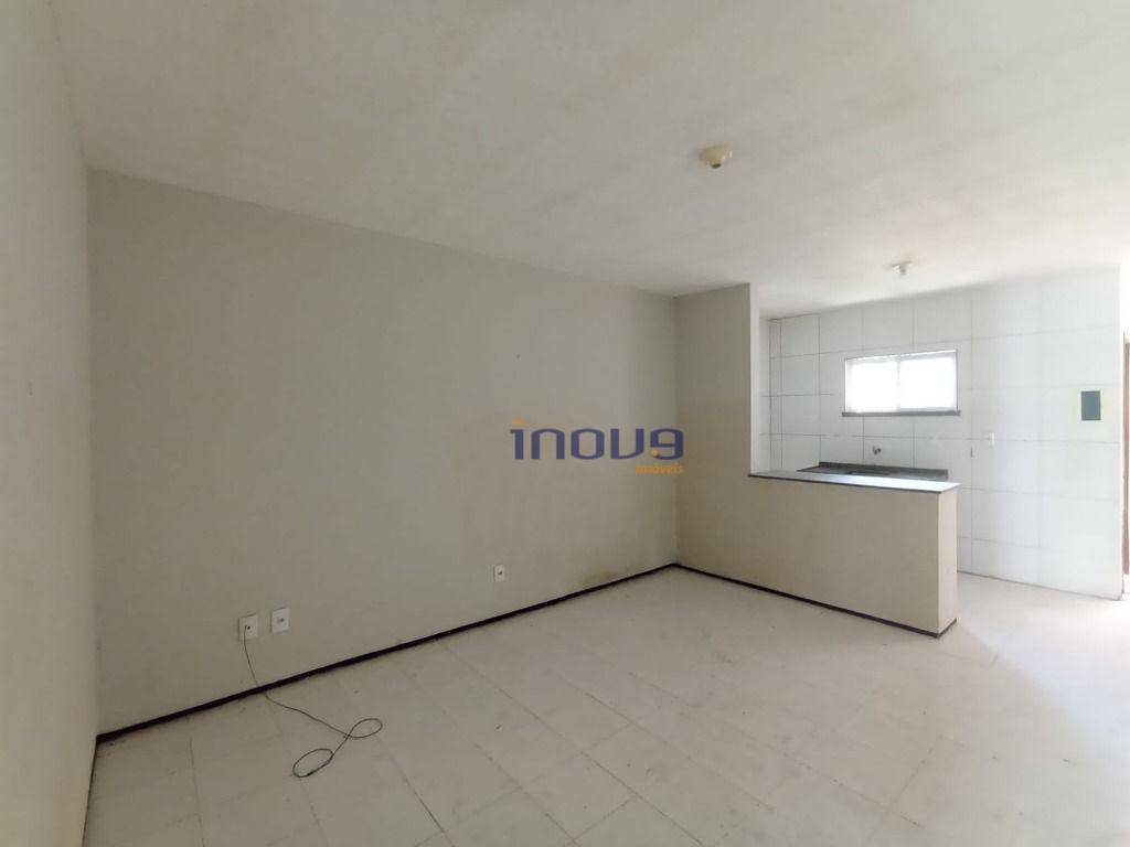 Casa para alugar com 2 quartos, 60m² - Foto 12