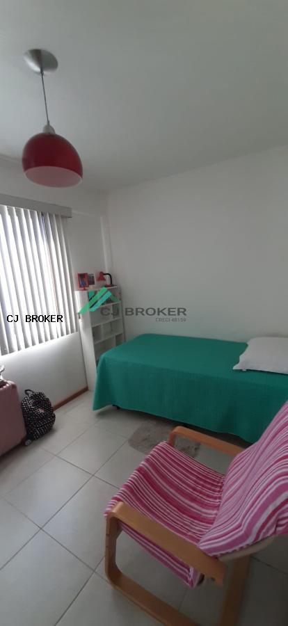 Apartamento à venda com 3 quartos, 98m² - Foto 2