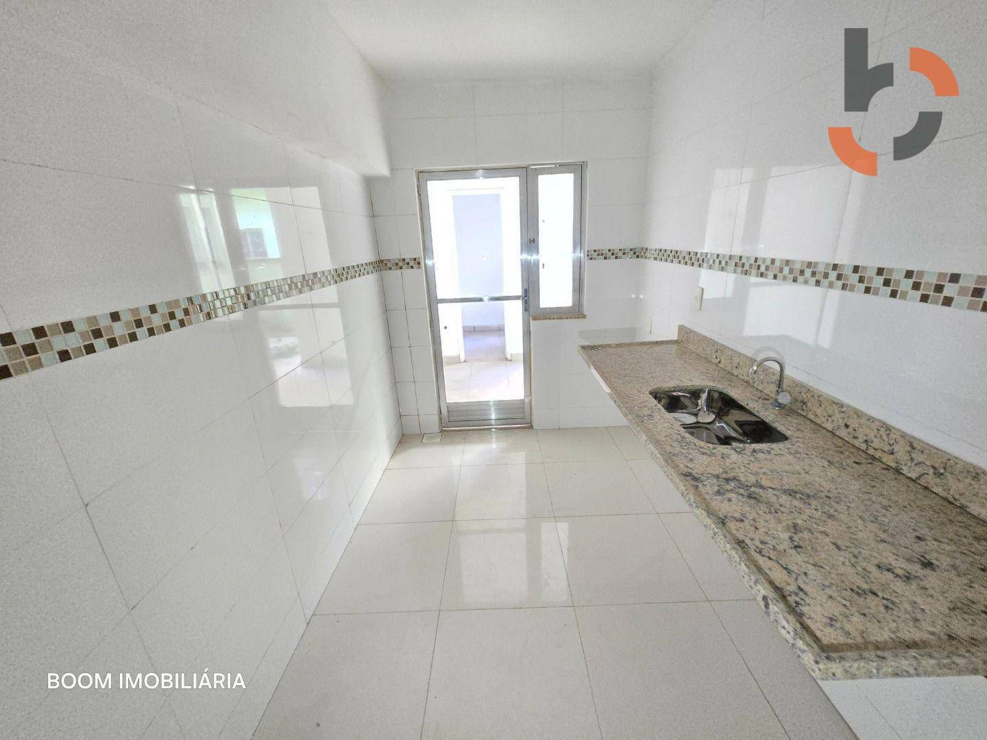 Casa à venda com 2 quartos, 100m² - Foto 26