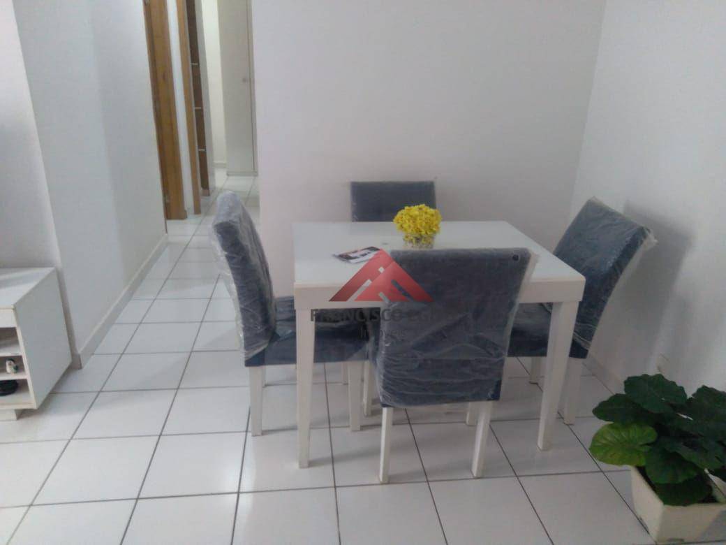 Apartamento à venda com 2 quartos, 62m² - Foto 4