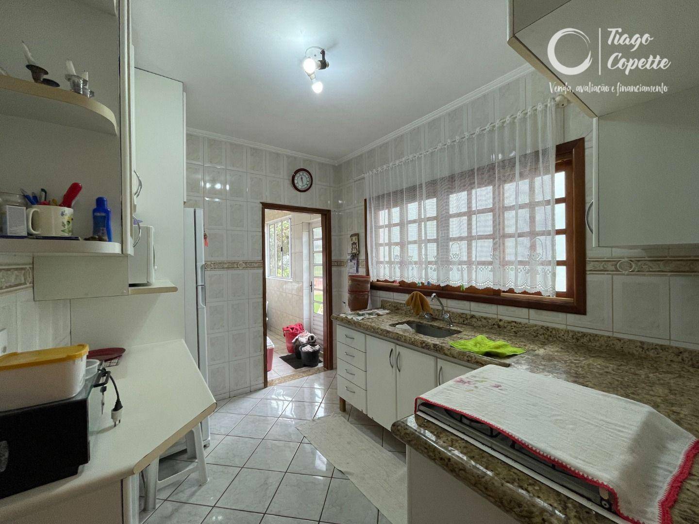 Chácara à venda e aluguel com 3 quartos, 214m² - Foto 15