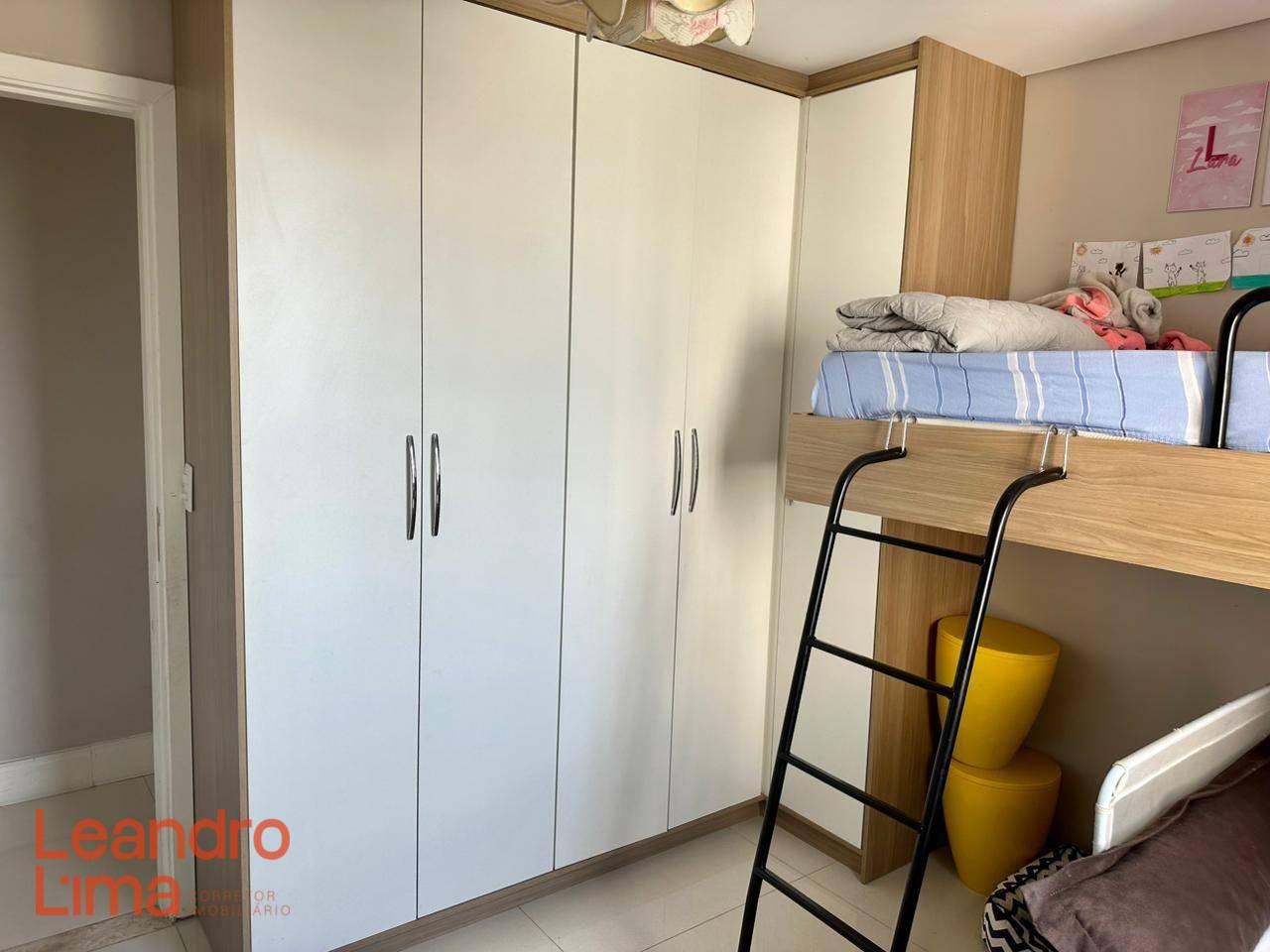 Apartamento à venda com 2 quartos, 83m² - Foto 11