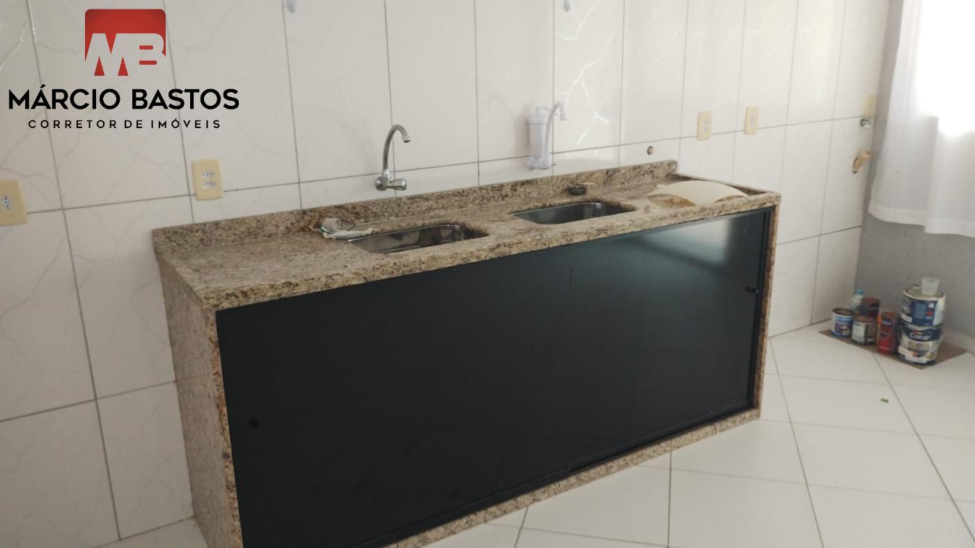 Casa à venda com 2 quartos, 360m² - Foto 12