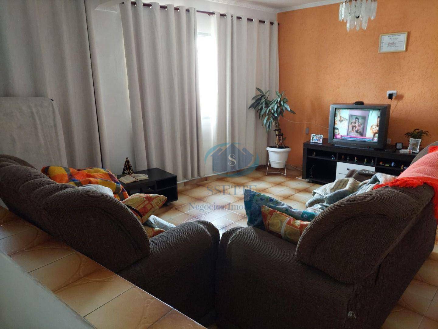 Casa à venda com 4 quartos, 246m² - Foto 37