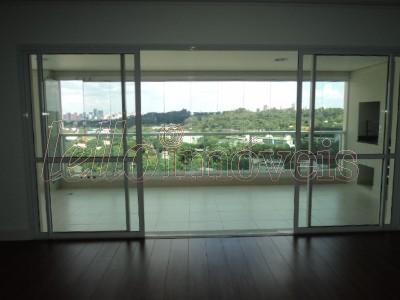 Apartamento para alugar com 3 quartos, 186m² - Foto 2