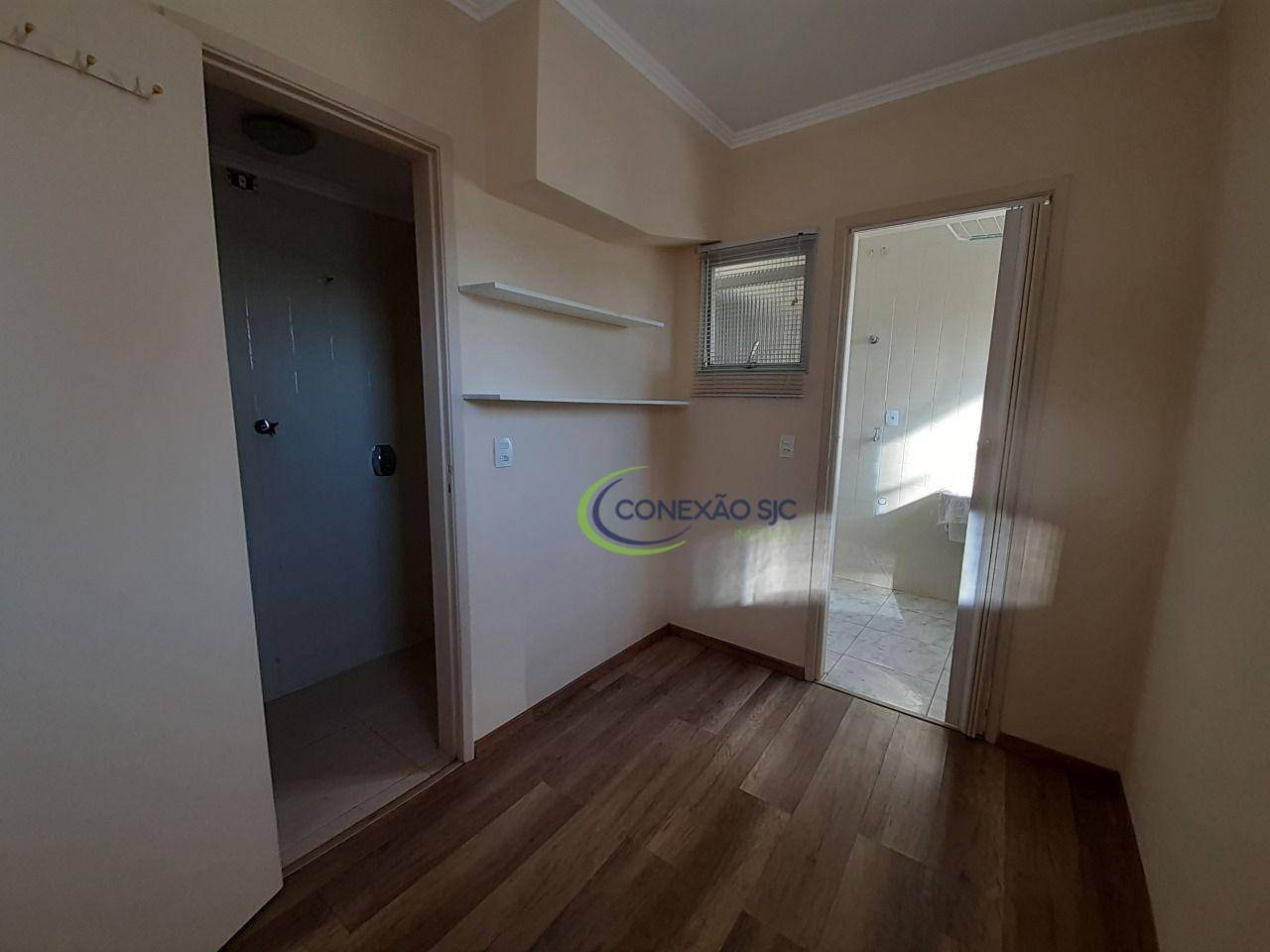 Apartamento à venda com 2 quartos, 76m² - Foto 4