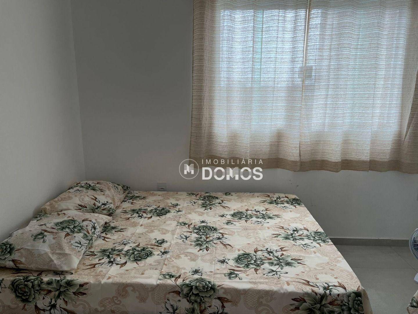 Casa à venda com 3 quartos, 300m² - Foto 12