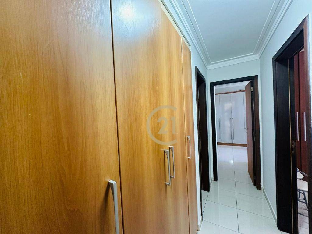 Apartamento à venda com 3 quartos, 120m² - Foto 13