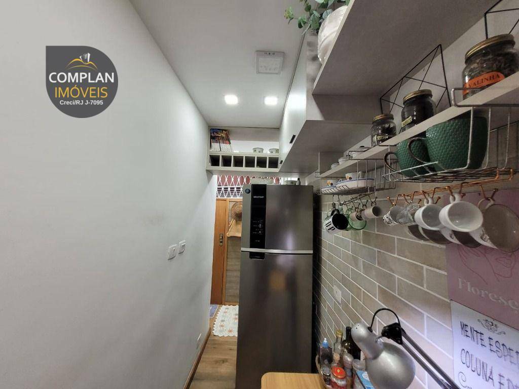 Apartamento à venda com 1 quarto, 61m² - Foto 19