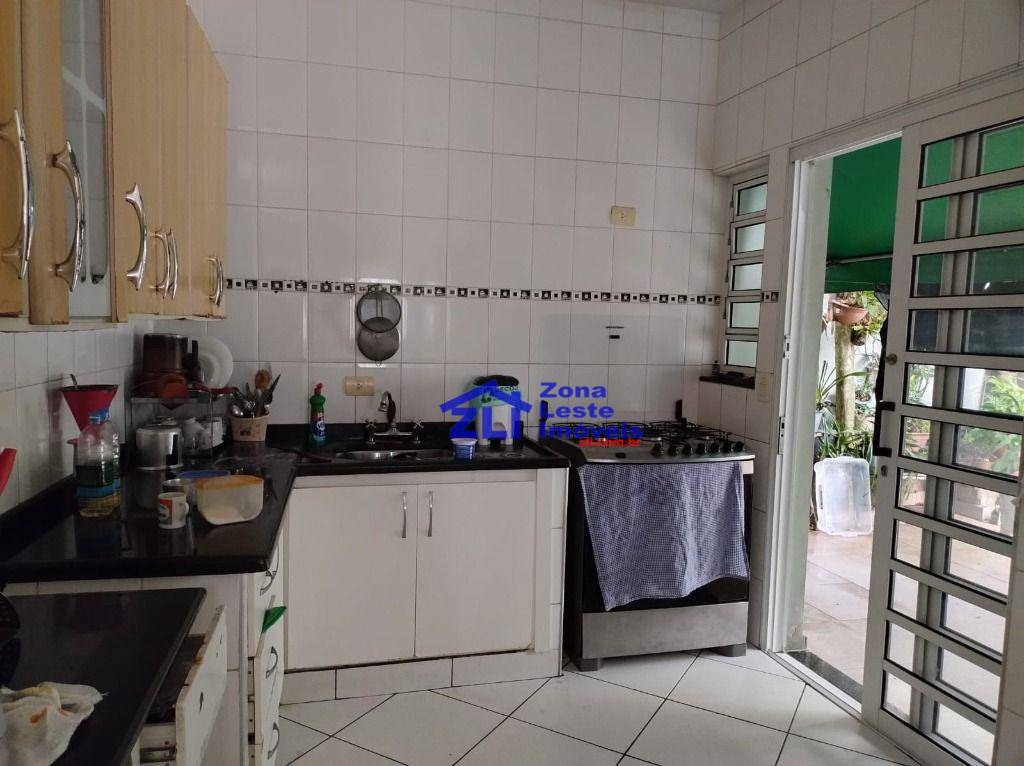 Sobrado à venda e aluguel com 4 quartos, 140m² - Foto 10