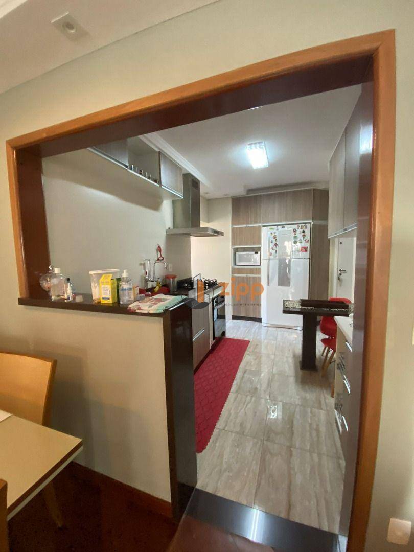 Apartamento à venda com 3 quartos, 96m² - Foto 3