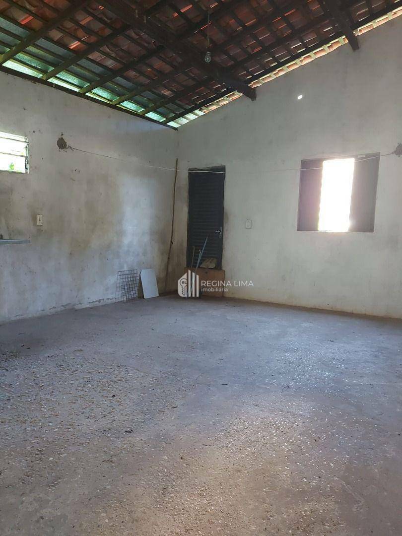 Casa à venda com 3 quartos, 250M2 - Foto 4