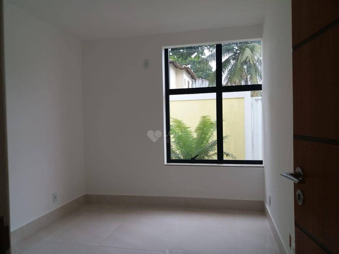 Casa à venda com 4 quartos, 170m² - Foto 8