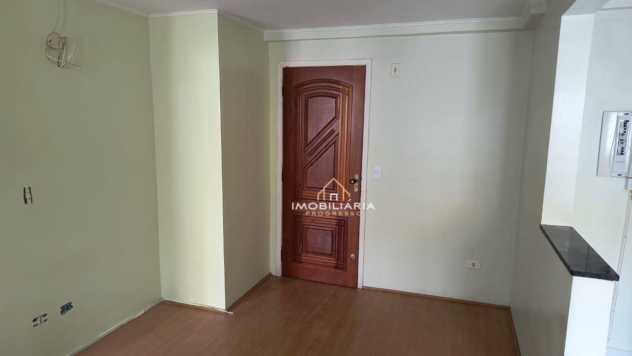 Apartamento à venda com 2 quartos, 48m² - Foto 2