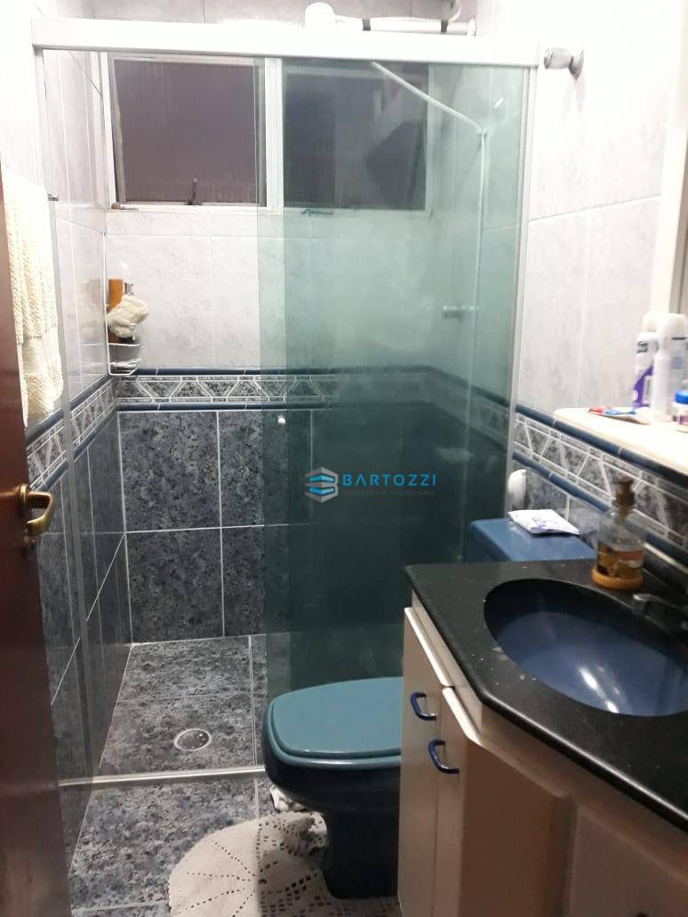 Apartamento à venda com 2 quartos, 64m² - Foto 6