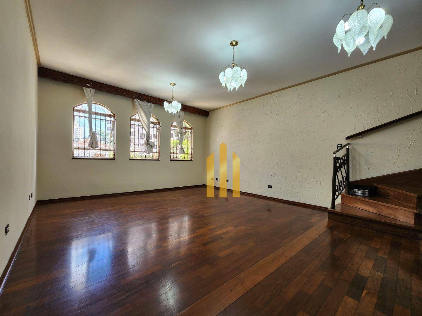 Sobrado à venda e aluguel com 4 quartos, 172m² - Foto 7