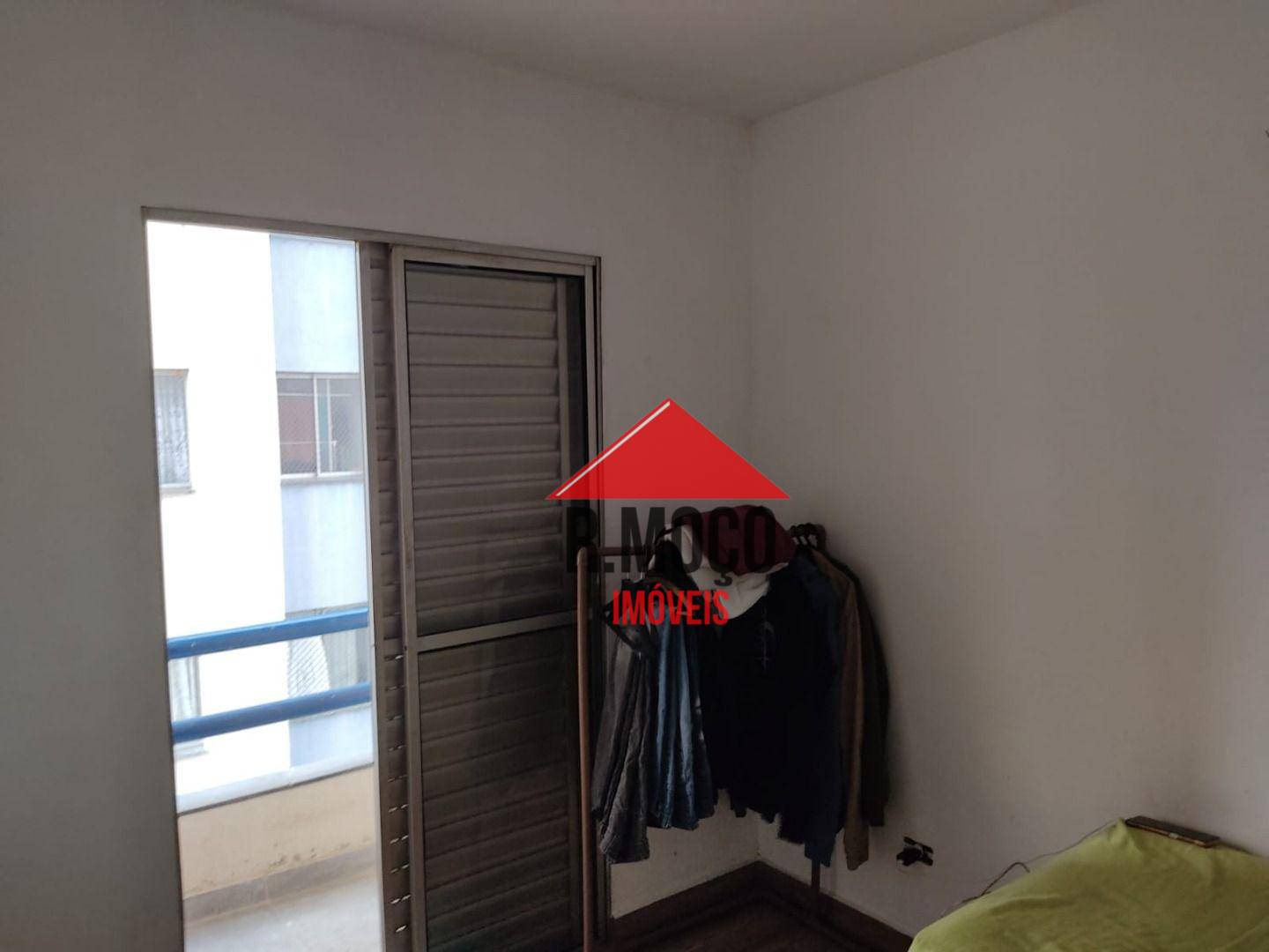 Apartamento à venda com 2 quartos, 52m² - Foto 11