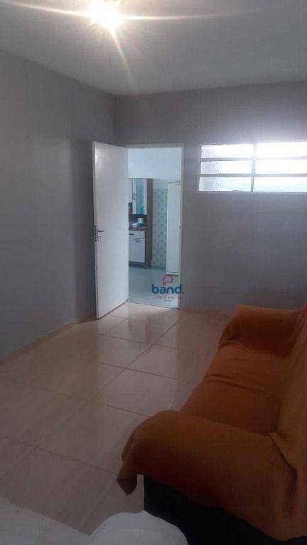 Casa à venda com 2 quartos, 70m² - Foto 5