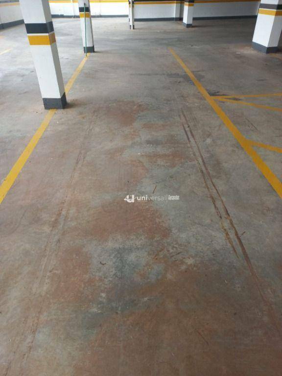 Apartamento para alugar com 2 quartos, 70m² - Foto 18