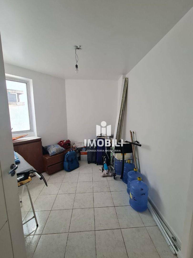 Cobertura à venda com 4 quartos, 240m² - Foto 12